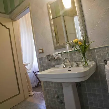 Relais San Lorenzo Oda ve Kahvaltı 4*