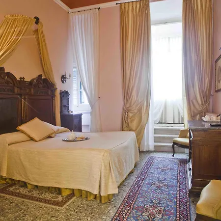 Relais San Lorenzo Oda ve Kahvaltı 4*